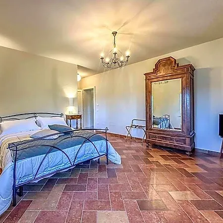 Hotel Naldi Relais